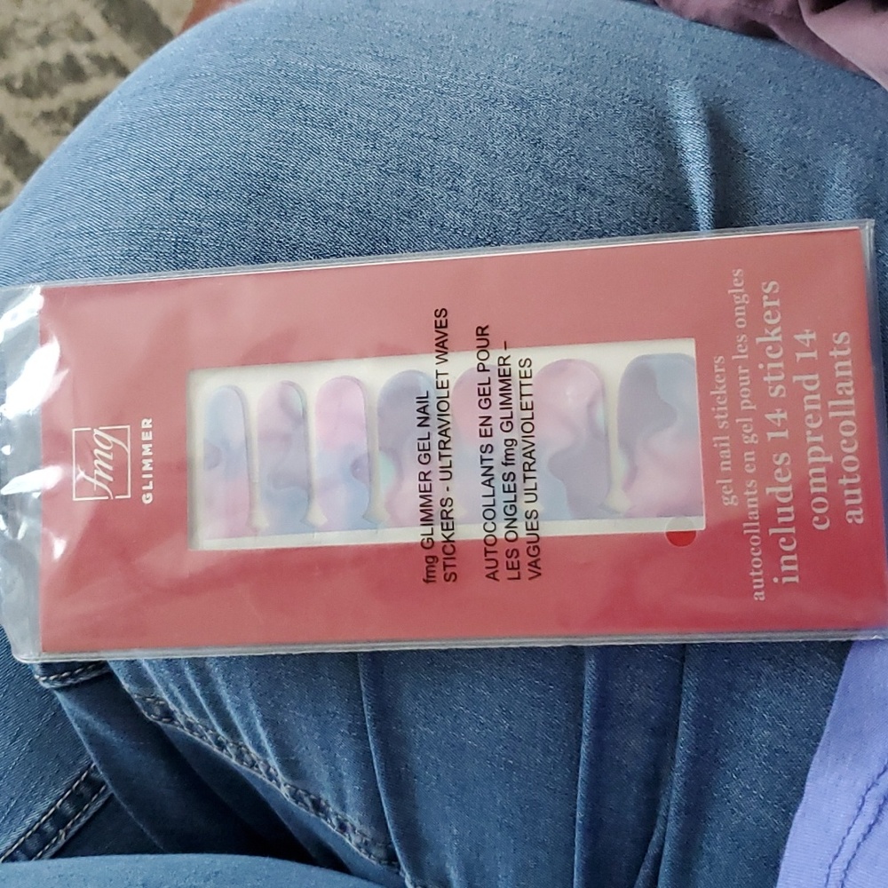 Avon fmg Glimmer Gel Nail Stickers Stargazer